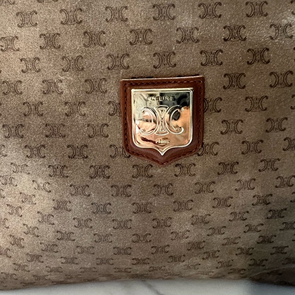 RARE Authentic vintage Celine Triomphe crossbody in suede and leather. EUC. - Picture 5 of 16